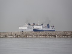 Elli T & Kefalonia entering Patras Port