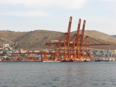 Piraeus Kranes