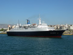 BLUE MONARCH @ In Piraeus