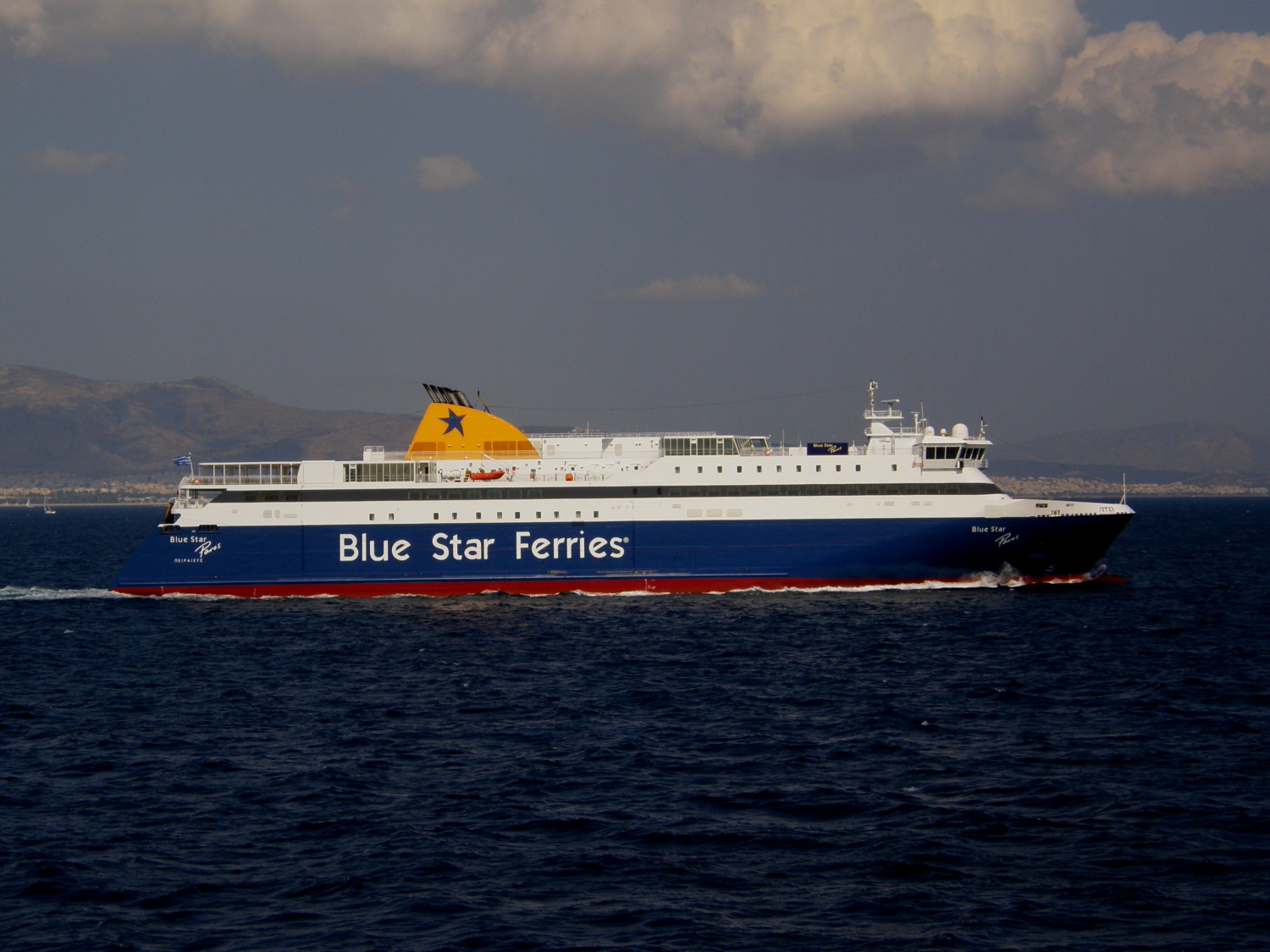 ferry blue star paros