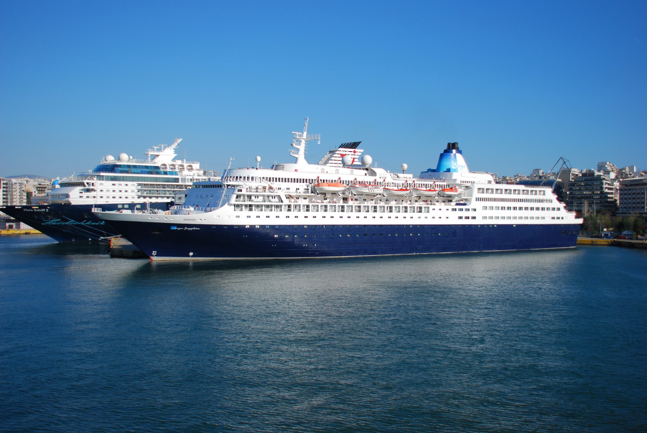 Saga Sapphire - Blue Sapphire - Shipfriends