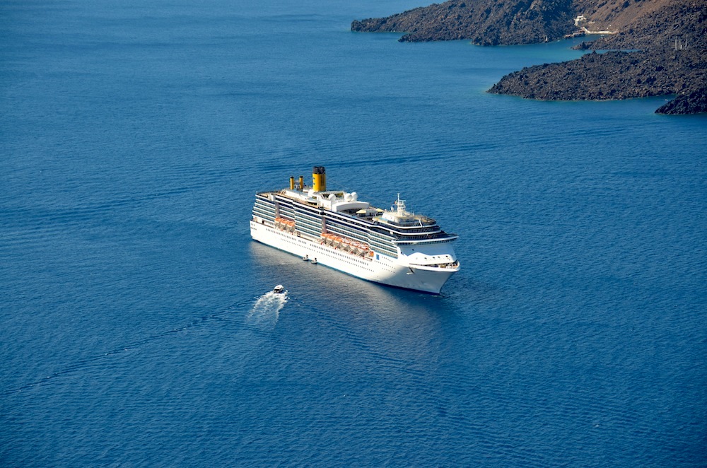 Costa Atlantica @ Santorini - Margaritaville At Sea Islander - Shipfriends