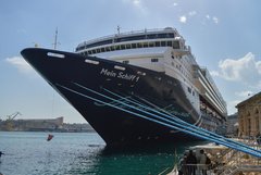 Mein Schiff 1