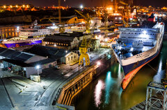 Blue Star Patmos & Ariadne