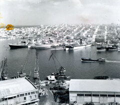 Piraeus port 50s