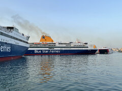 Blue Star Paros-Delos, Thunder @ Piraeus