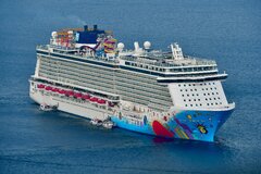 Norwegian Breakaway_07-09-23_Mykonos