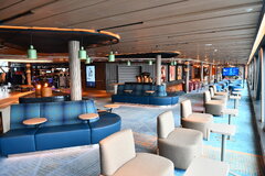 Finncanopus_midships lounge_8